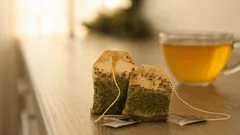 Proti hrdzi a zápachu: originálne využitie čajových vrecúšok v domácnosti